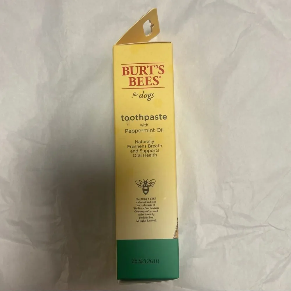NWT! Burt Bee's Dog Toothpaste Set of 2